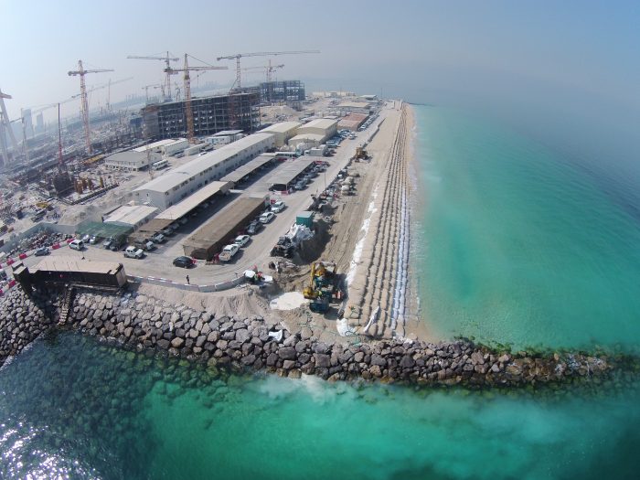 Geosynthetics for temporary coastal and marine structures