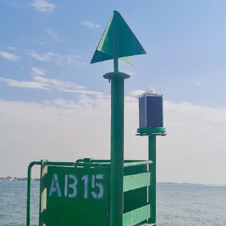 Smart marine lanterns