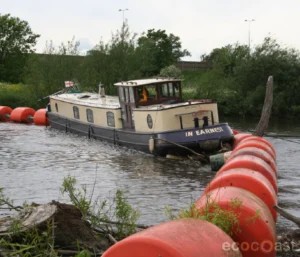 Watercraft Safety Booms for Safe Boating