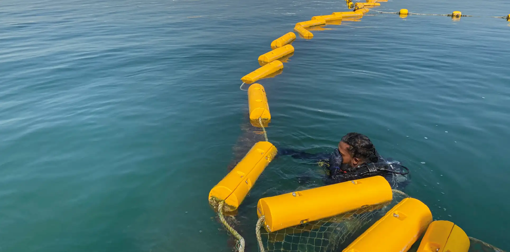 Marine services during storms