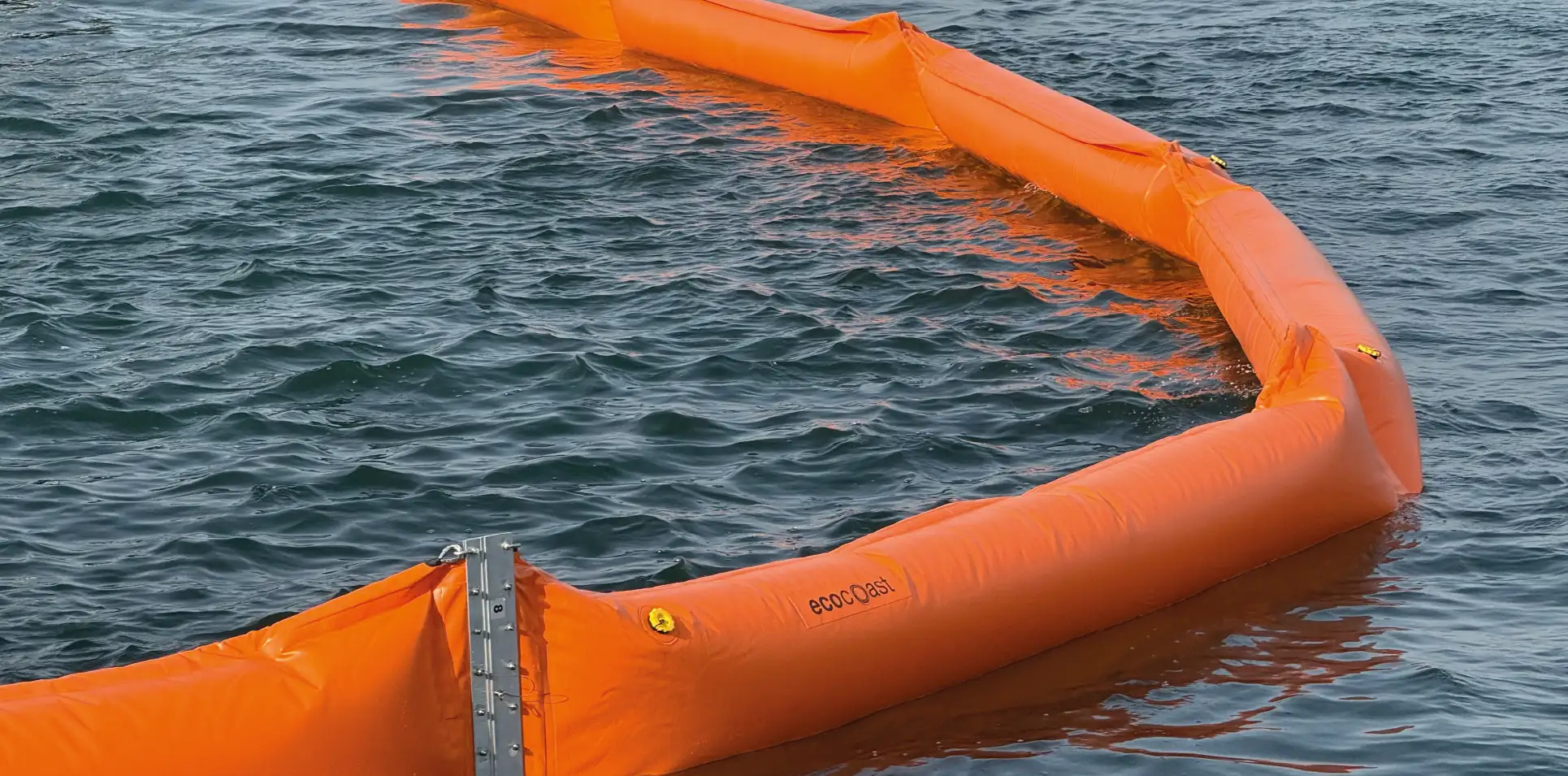 Rapid oil spill response